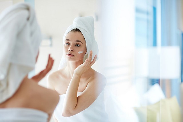comparativa mejores cremas-antiarrugas-recomendadas por dermatologos